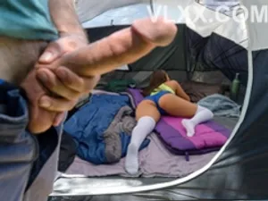 Mối làm tình bí mật với cô em kế dễ thương trong suốt 7 năm